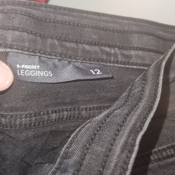 EUC J.JILL DENIM BLACK SIZE 12 5-POCKET LEGGINGS - Picture 5 of 6